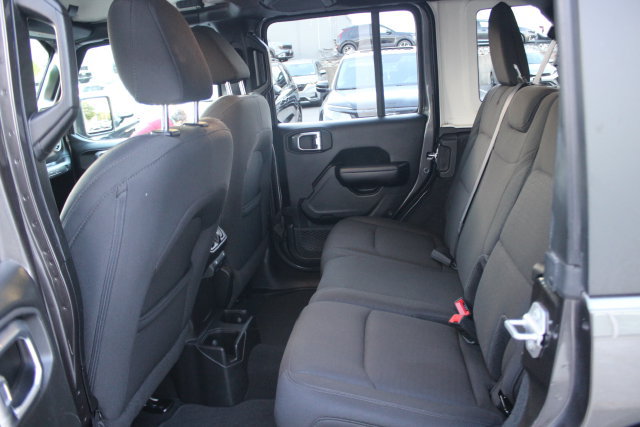 Used 2019 Jeep Wrangler Unlimited Sport S AWD/4WD image 20