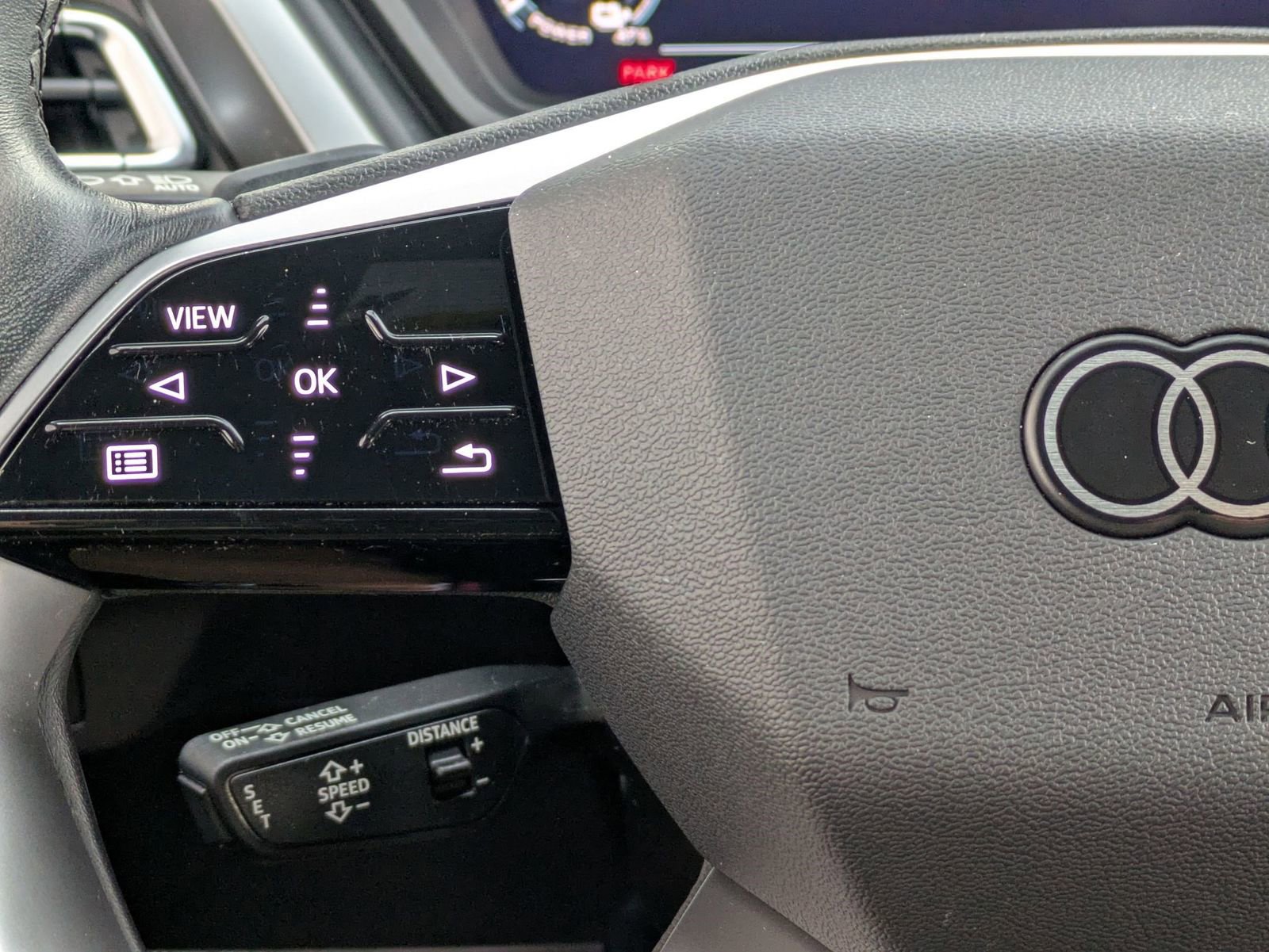 Used 2023 Audi Q4 e-tron Premium Plus image 10