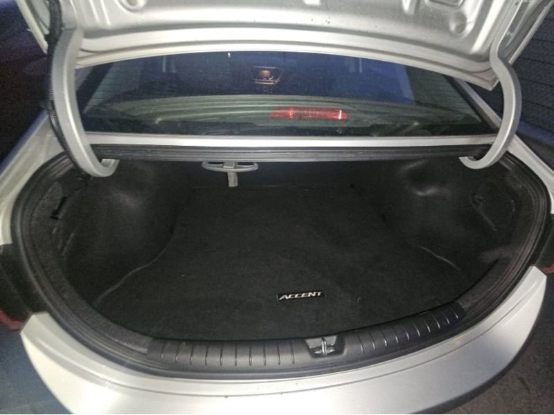 Used 2021 Hyundai Accent SE image 22