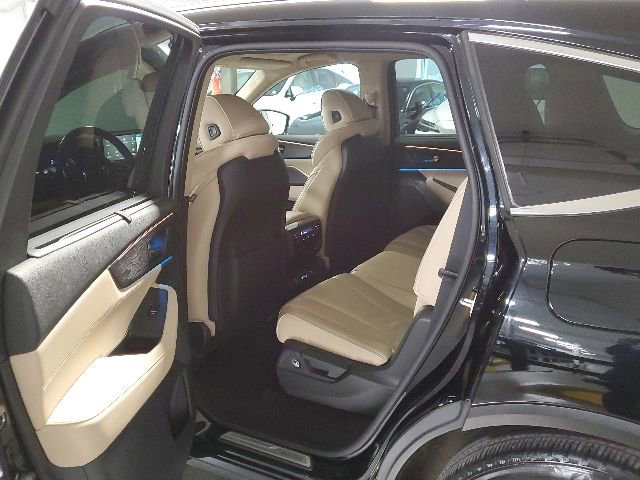 Used 2023 Acura MDX SH-AWD w/ Advance Package image 21