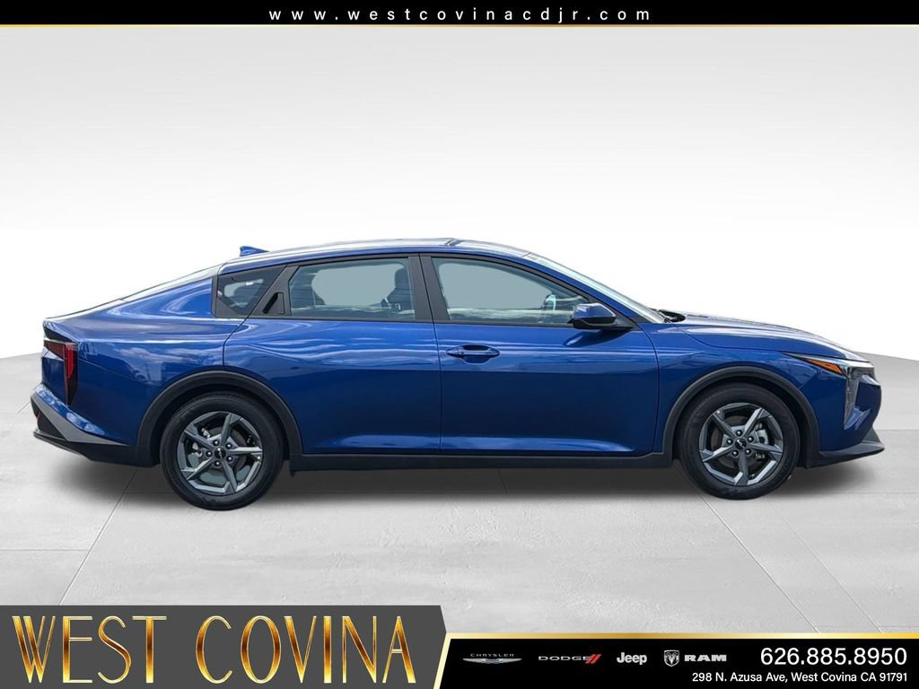 Used 2025 Kia K4 FWD image 8