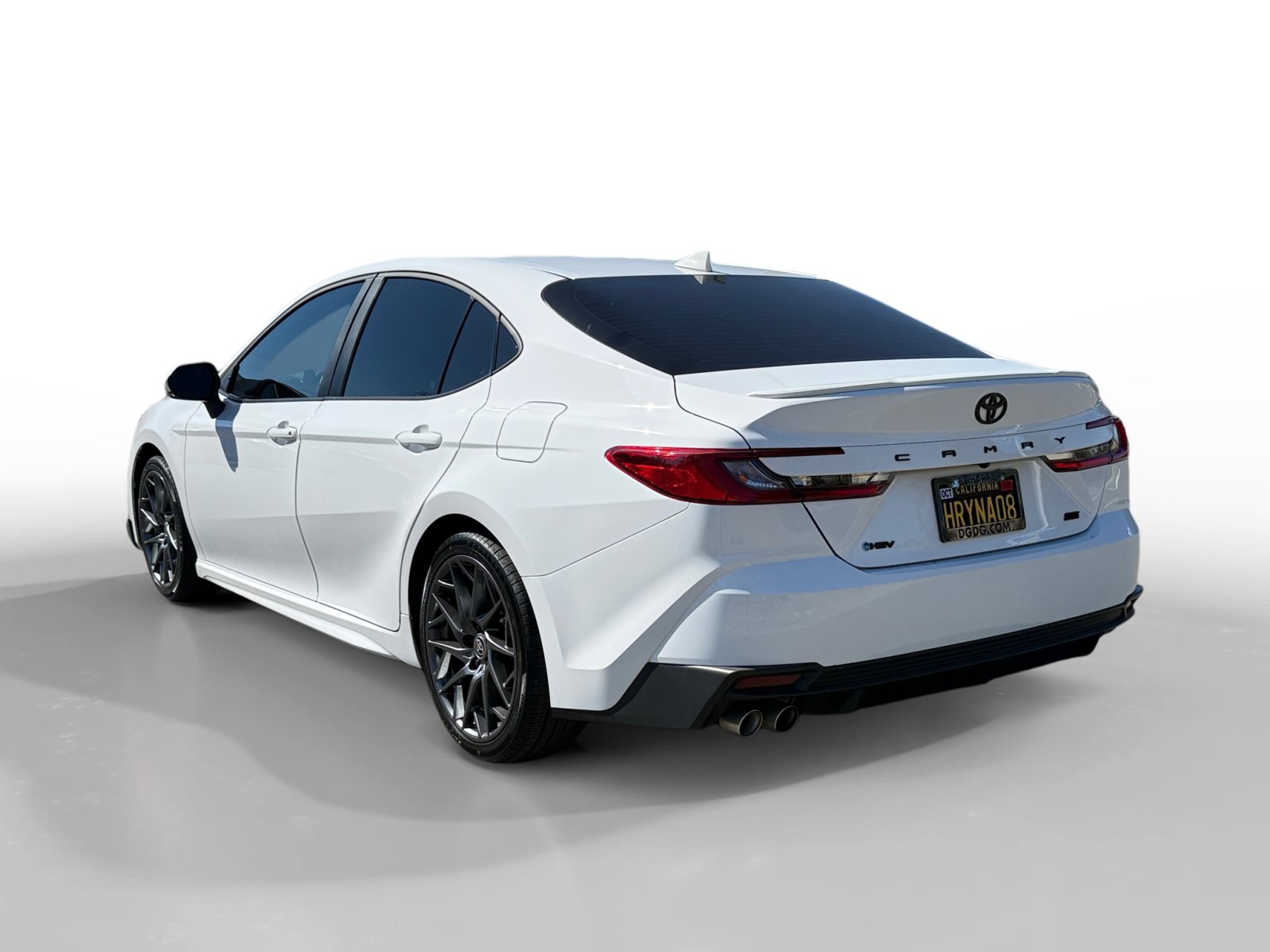Used 2026 Toyota Camry SE FWD image 3