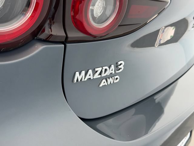 Certified 2023 MAZDA MAZDA3 Hatchback w/ Appearance Package AWD/4WD image 10