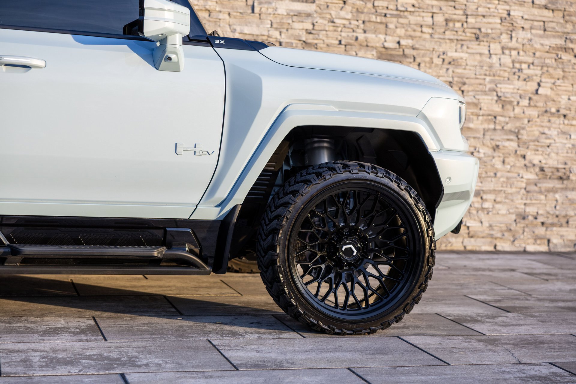 Used 2024 GMC Hummer EV 3X w/ Extreme Off-Road Package image 12