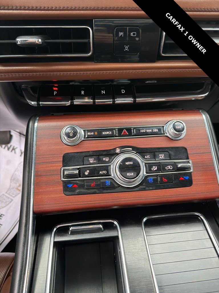 Used 2021 Lincoln Aviator Reserve w/ Equipment Group 202A image 9