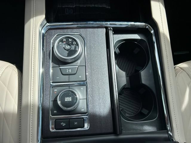 Used 2024 Ford Expedition Max Platinum AWD/4WD image 25