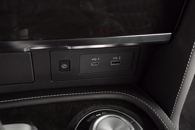 Used 2023 INFINITI QX80 Sensory AWD/4WD image 42