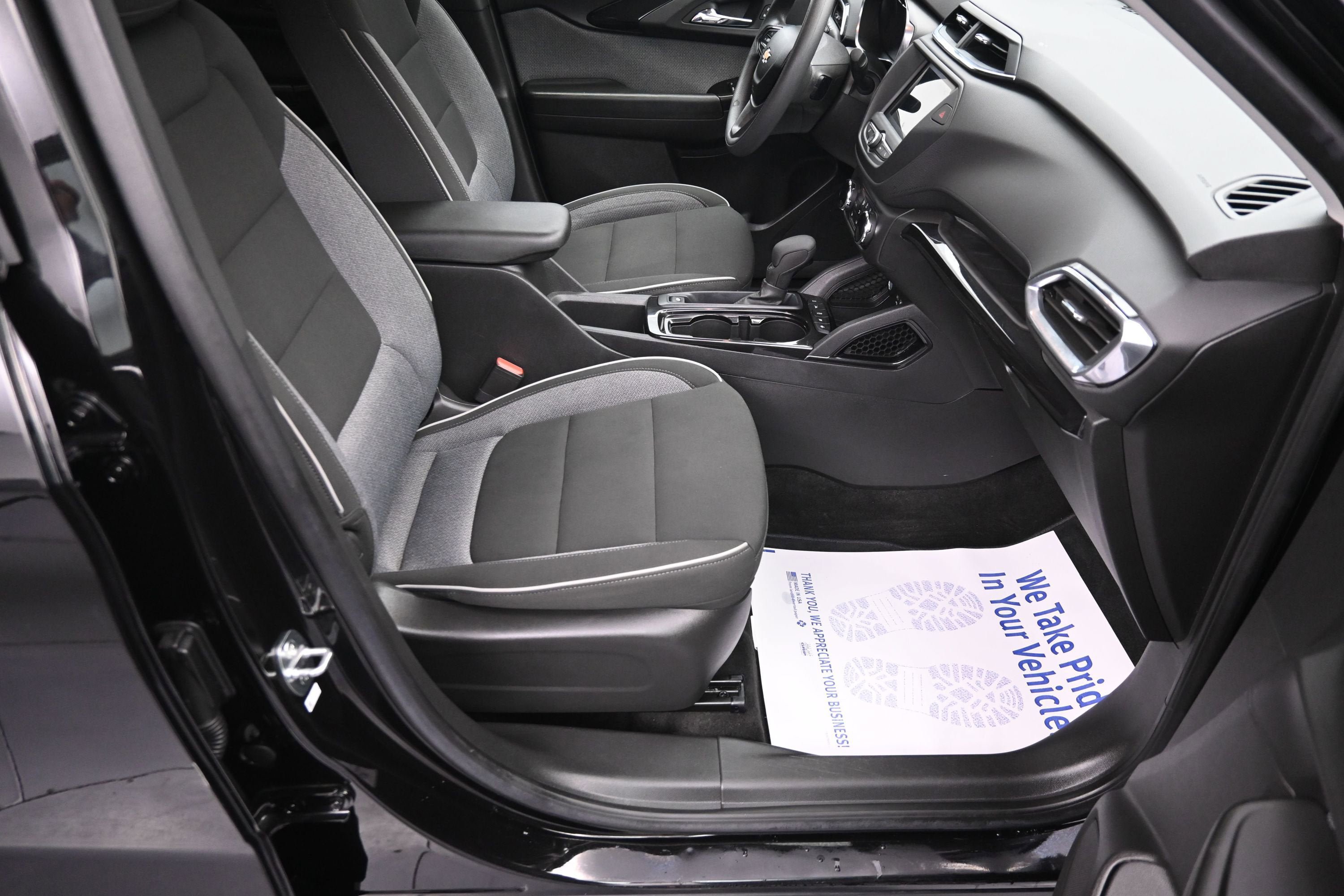 Certified 2023 Chevrolet TrailBlazer LT FWD image 29