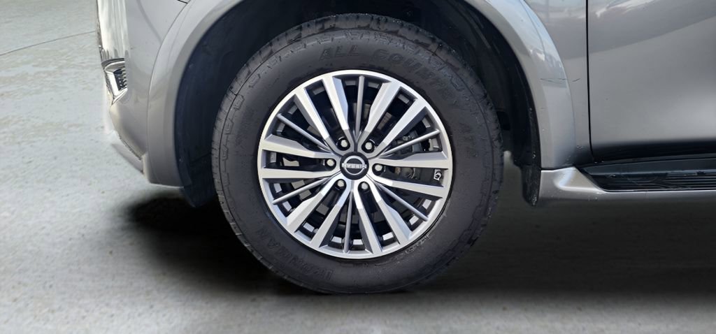 Used 2023 Nissan Armada SL image 10