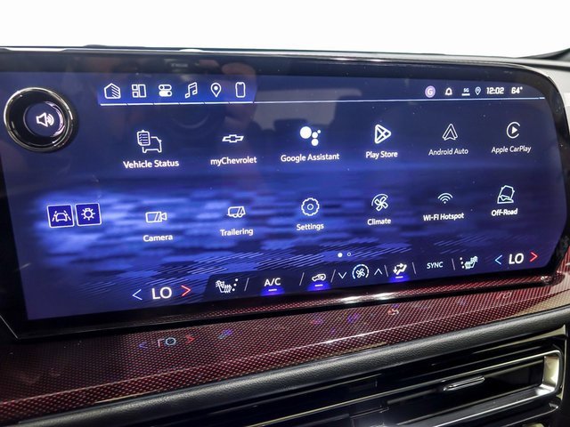 New 2026 Chevrolet Traverse Z71 w/ LPO, Floor Liner Package image 18