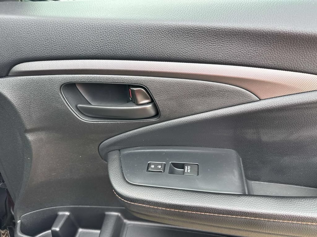 Used 2022 Honda Passport TrailSport image 19