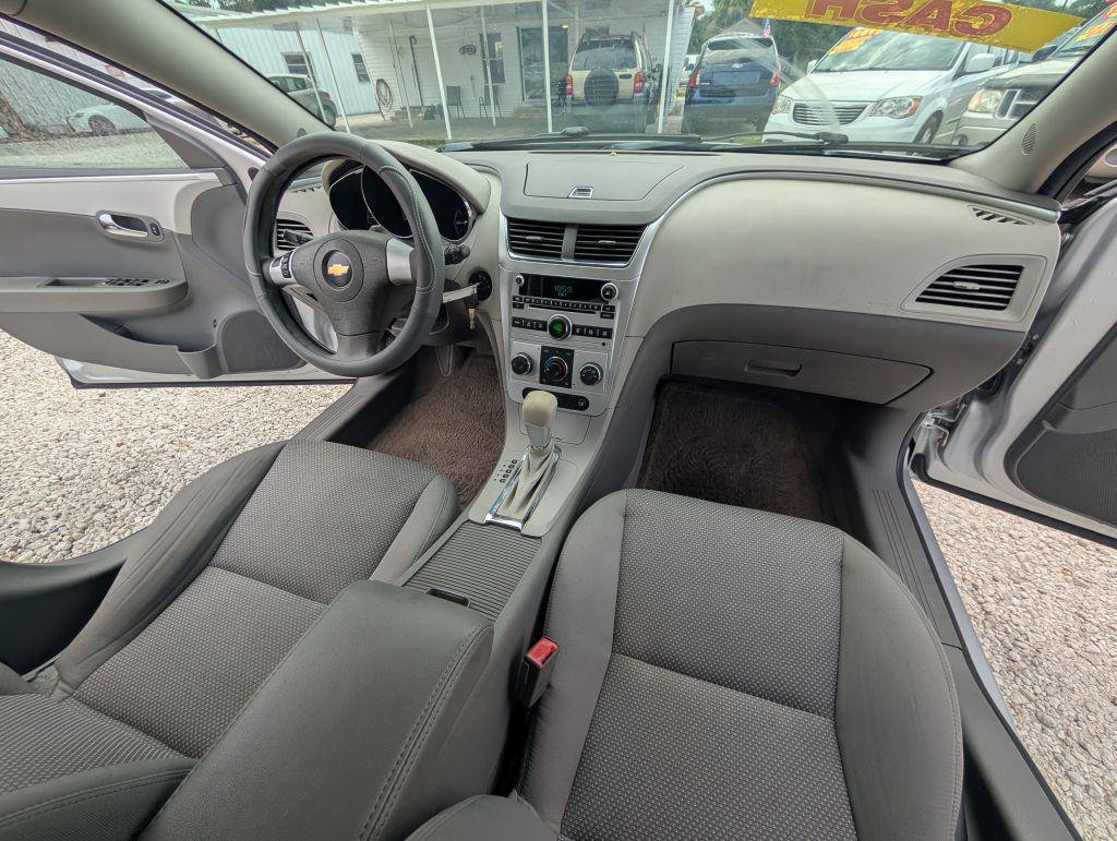 Used 2011 Chevrolet Malibu LS FWD image 14