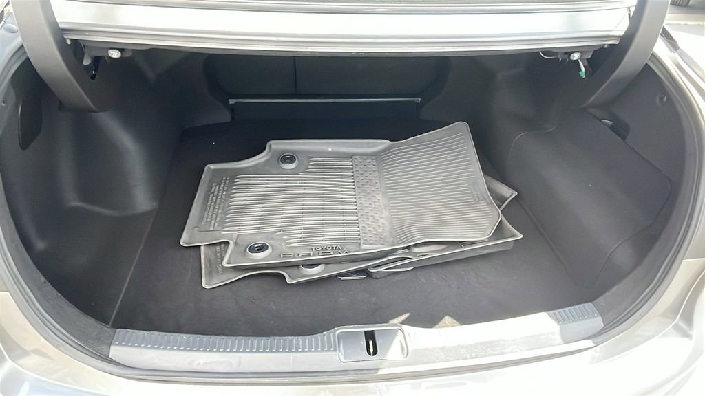 Certified 2025 Toyota Crown Limited image 33