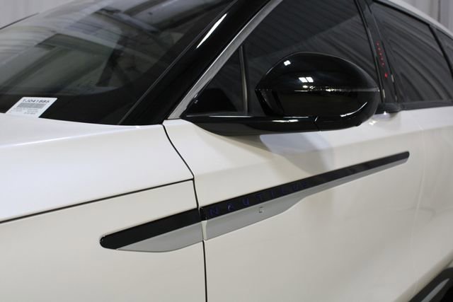 New 2026 Lincoln Nautilus Reserve AWD/4WD image 65