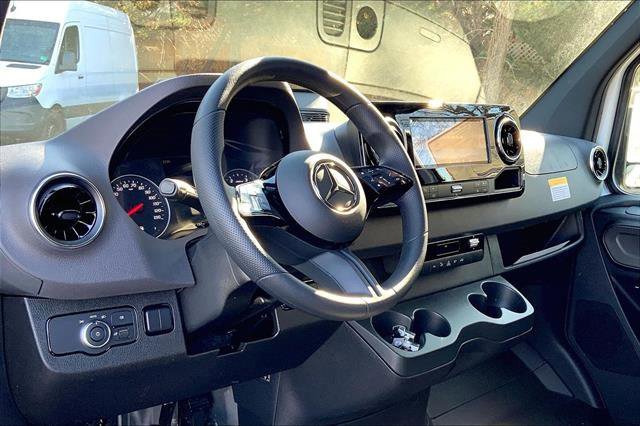 New 2026 Mercedes-Benz Sprinter 144 Cargo image 7