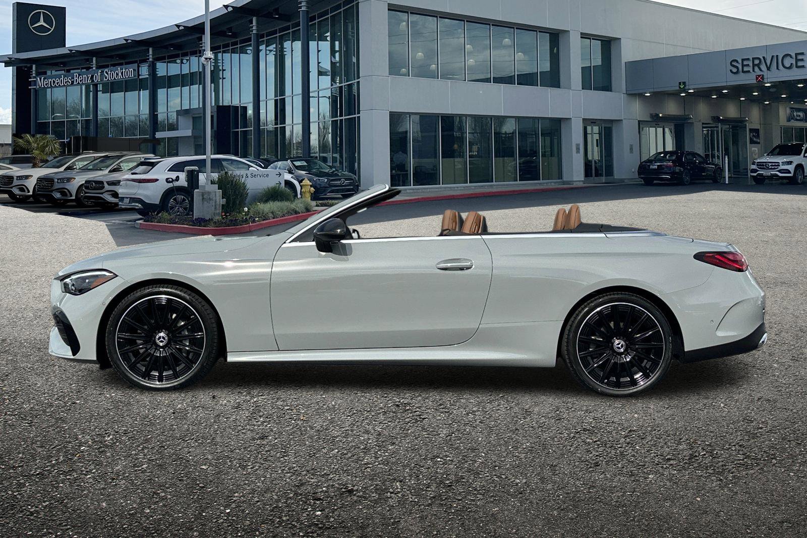 New 2026 Mercedes-Benz CLE 300 4MATIC Cabriolet image 7