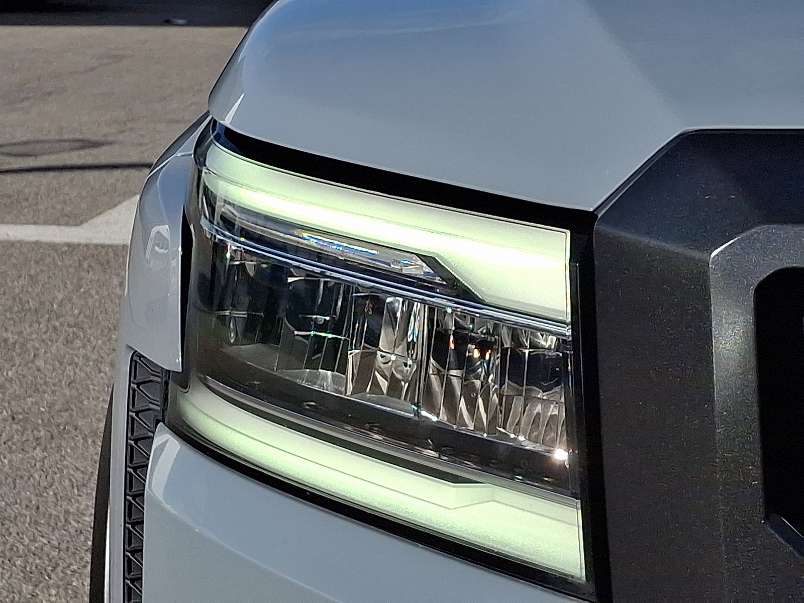 Used 2023 Nissan Frontier PRO-4X w/ Pro Convenience Package image 9