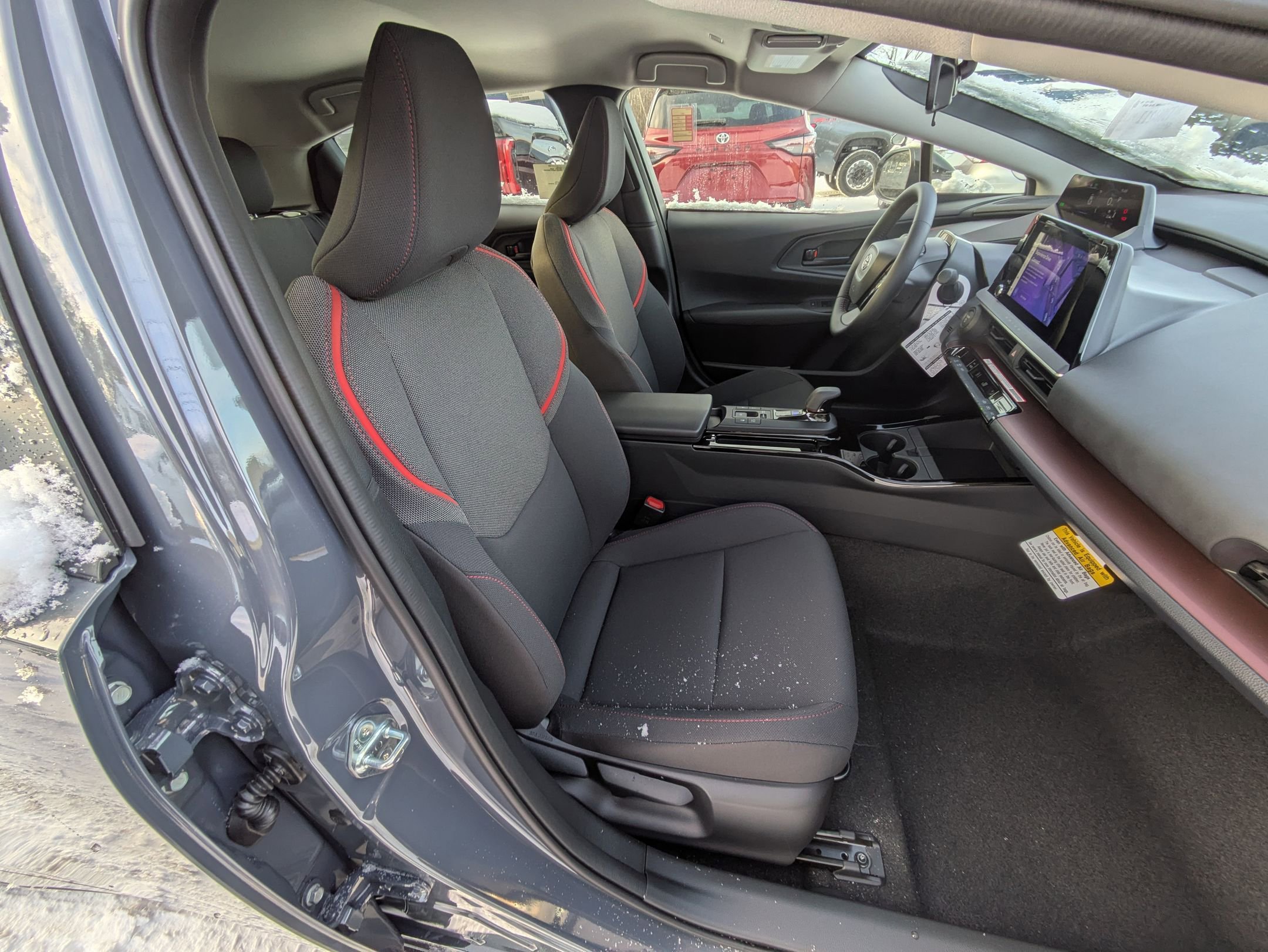 New 2026 Toyota Prius Plug-In Hybrid FWD image 21