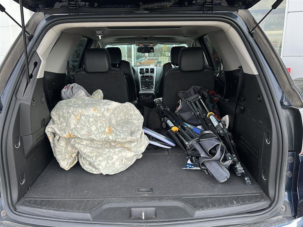 Used 2012 GMC Acadia SLT AWD/4WD image 6