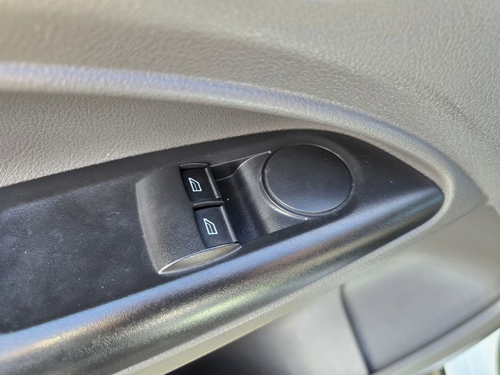 Used 2020 Ford Transit Connect XL image 18