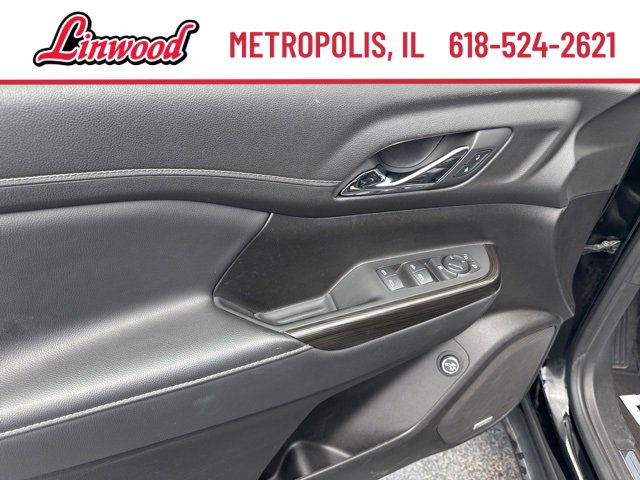 Used 2023 GMC Acadia SLT image 19