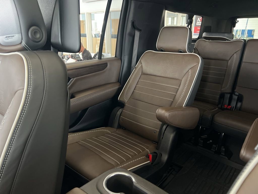 Used 2026 GMC Yukon XL Denali Ultimate w/ LPO, Illumination Package image 29