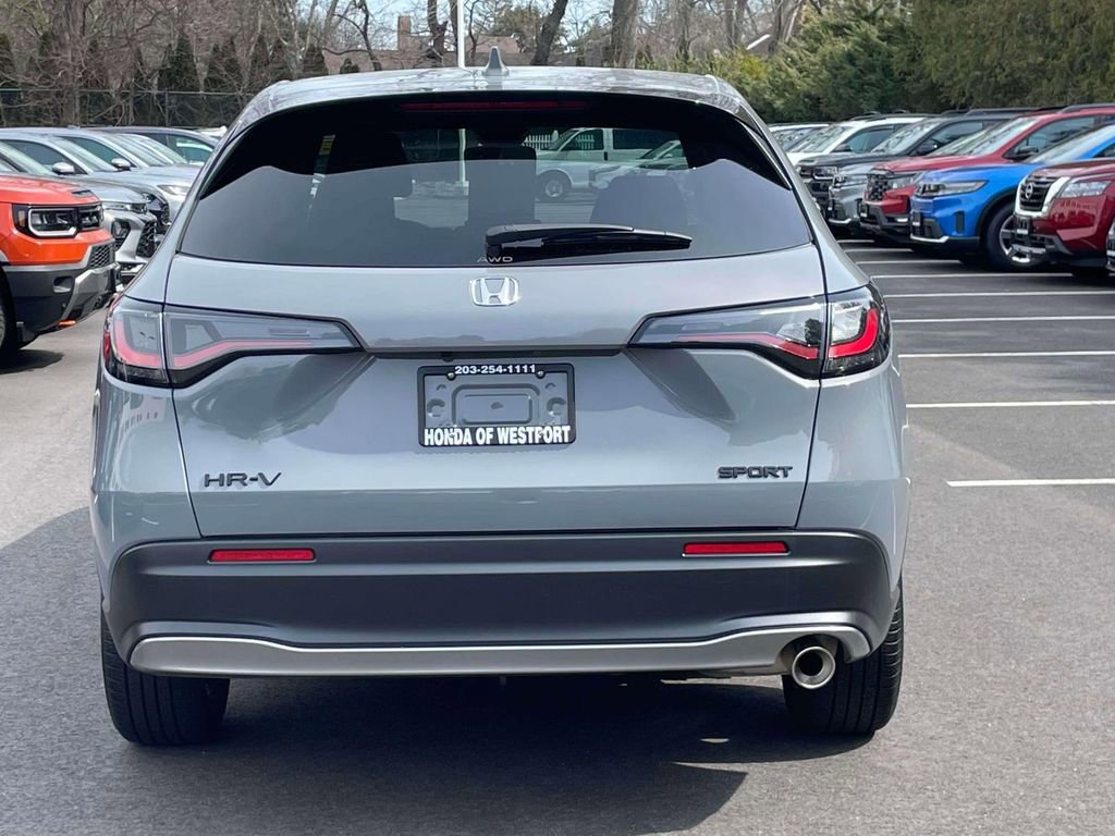 Certified 2026 Honda HR-V Sport image 6