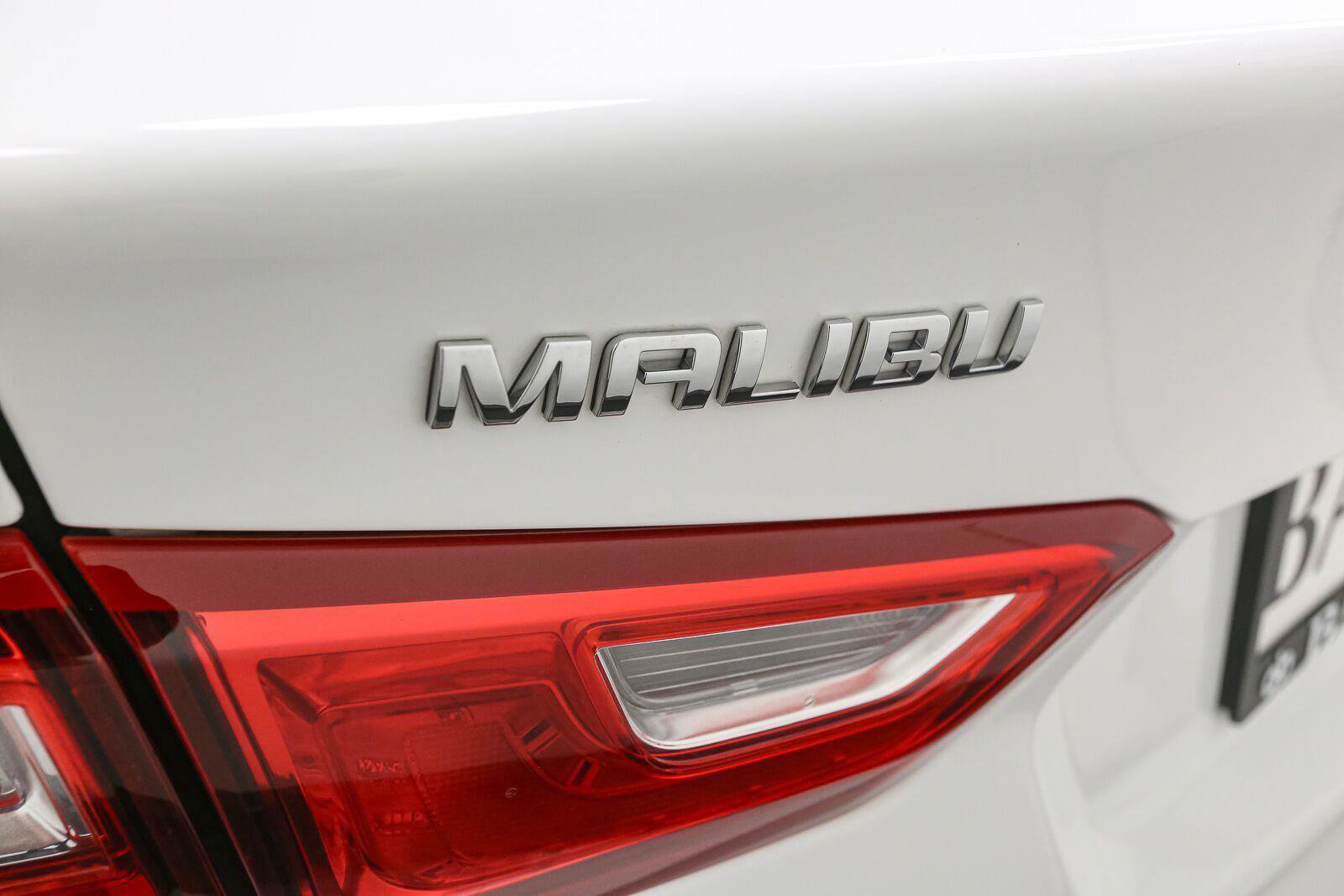 Used 2024 Chevrolet Malibu LT FWD image 11
