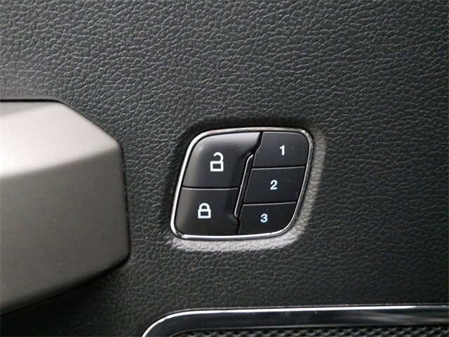 Used 2016 Ford F150 Lariat w/ Equipment Group 502A Luxury image 14