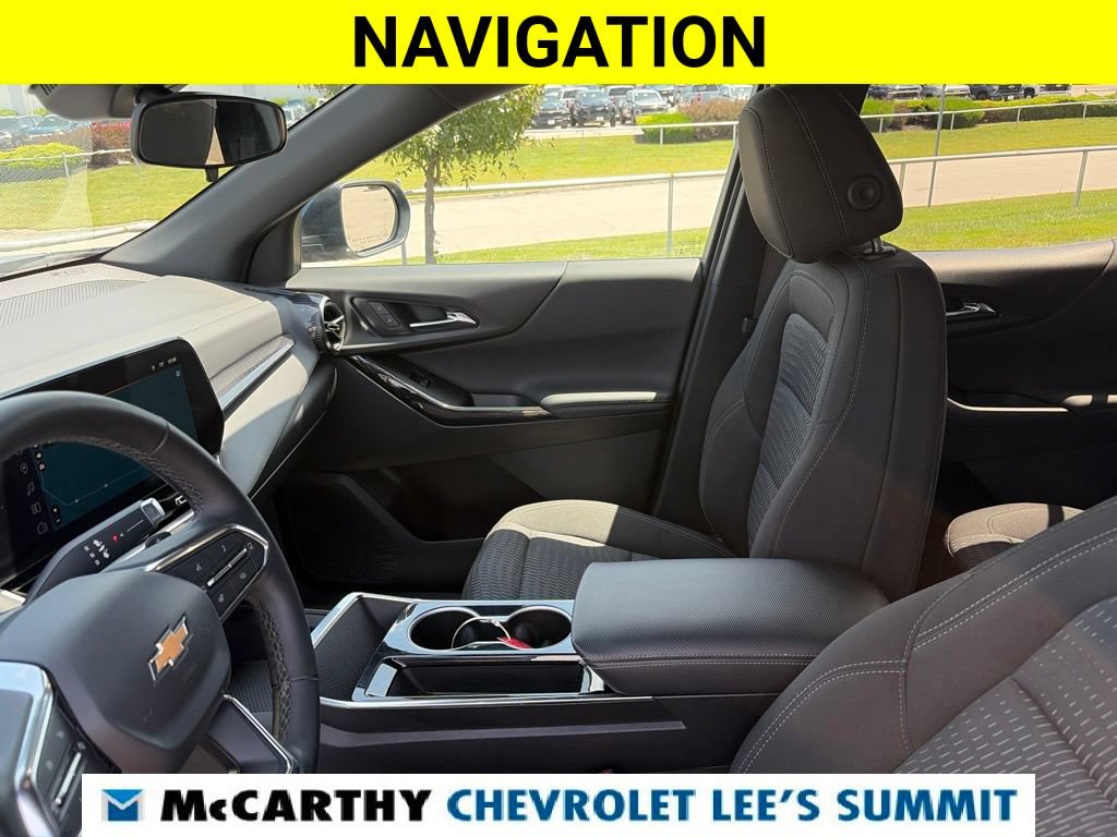 Used 2025 Chevrolet Equinox LT FWD image 46