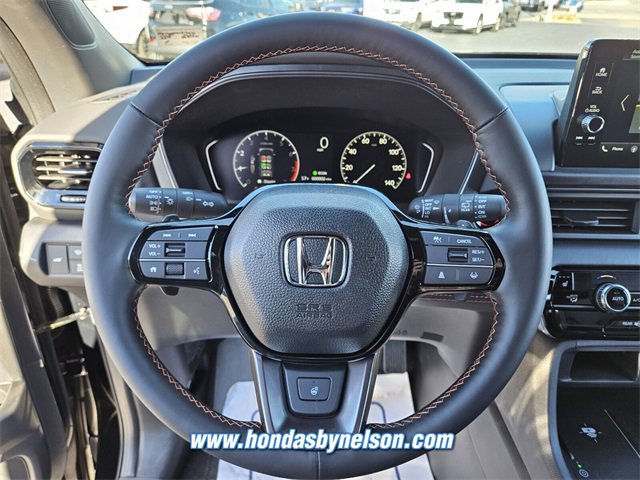 New 2025 Honda Pilot TrailSport image 13