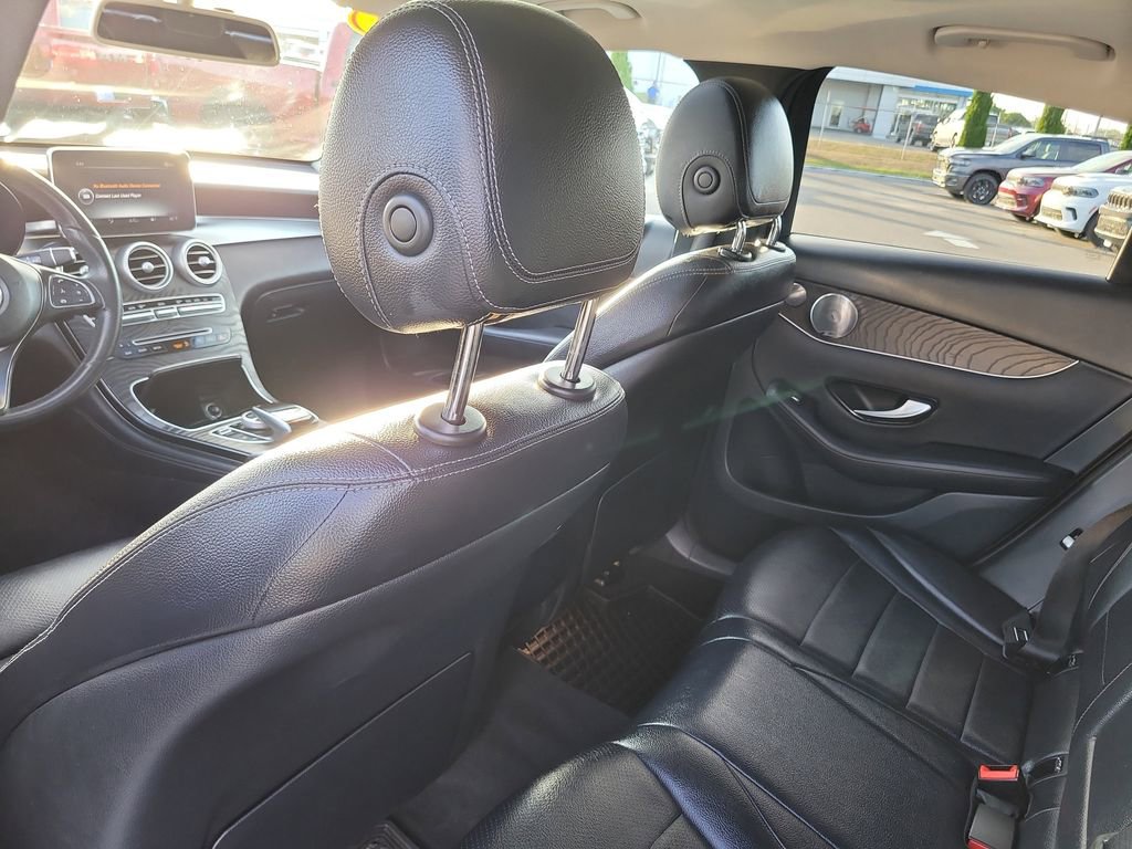 Used 2017 Mercedes-Benz GLC 300 4MATIC Coupe image 10