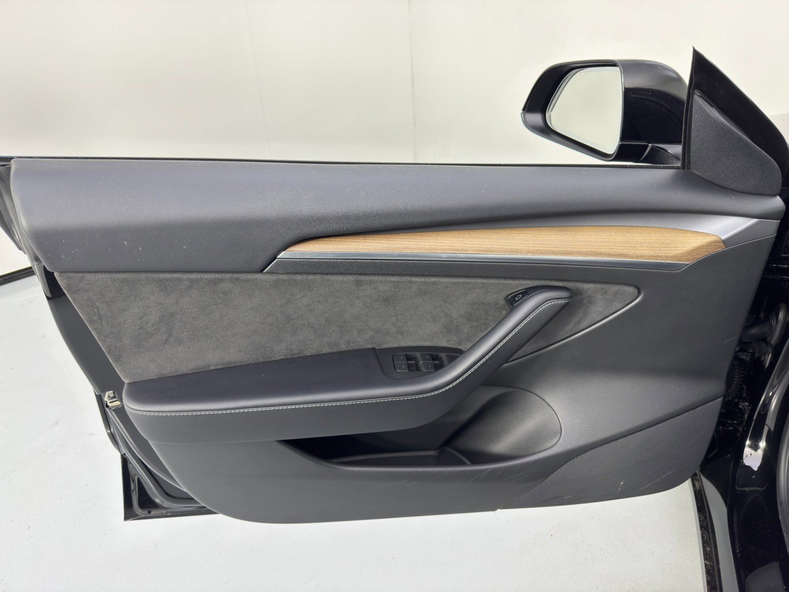 Used 2022 Tesla Model 3 Performance image 42