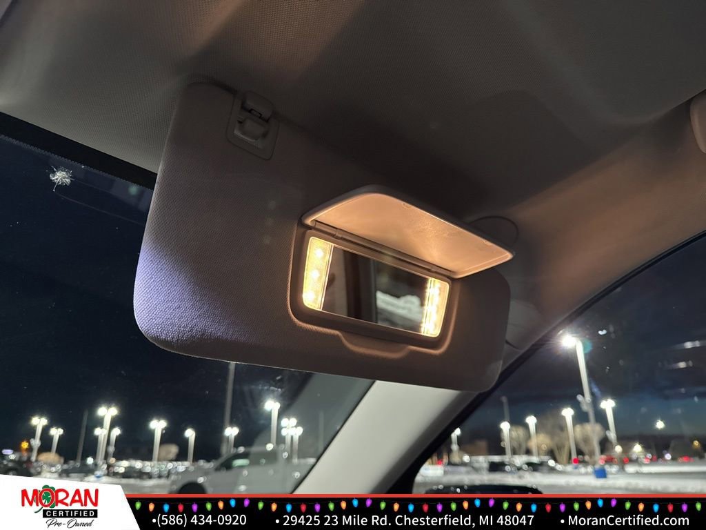 Used 2018 Chevrolet Traverse LT image 23