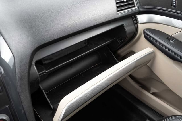 Used 2018 Ford Explorer FWD image 18