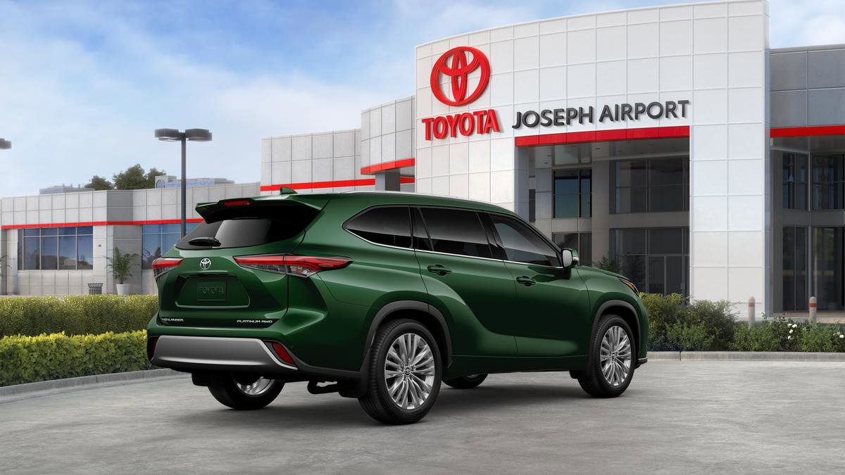 New 2025 Toyota Highlander Platinum image 40