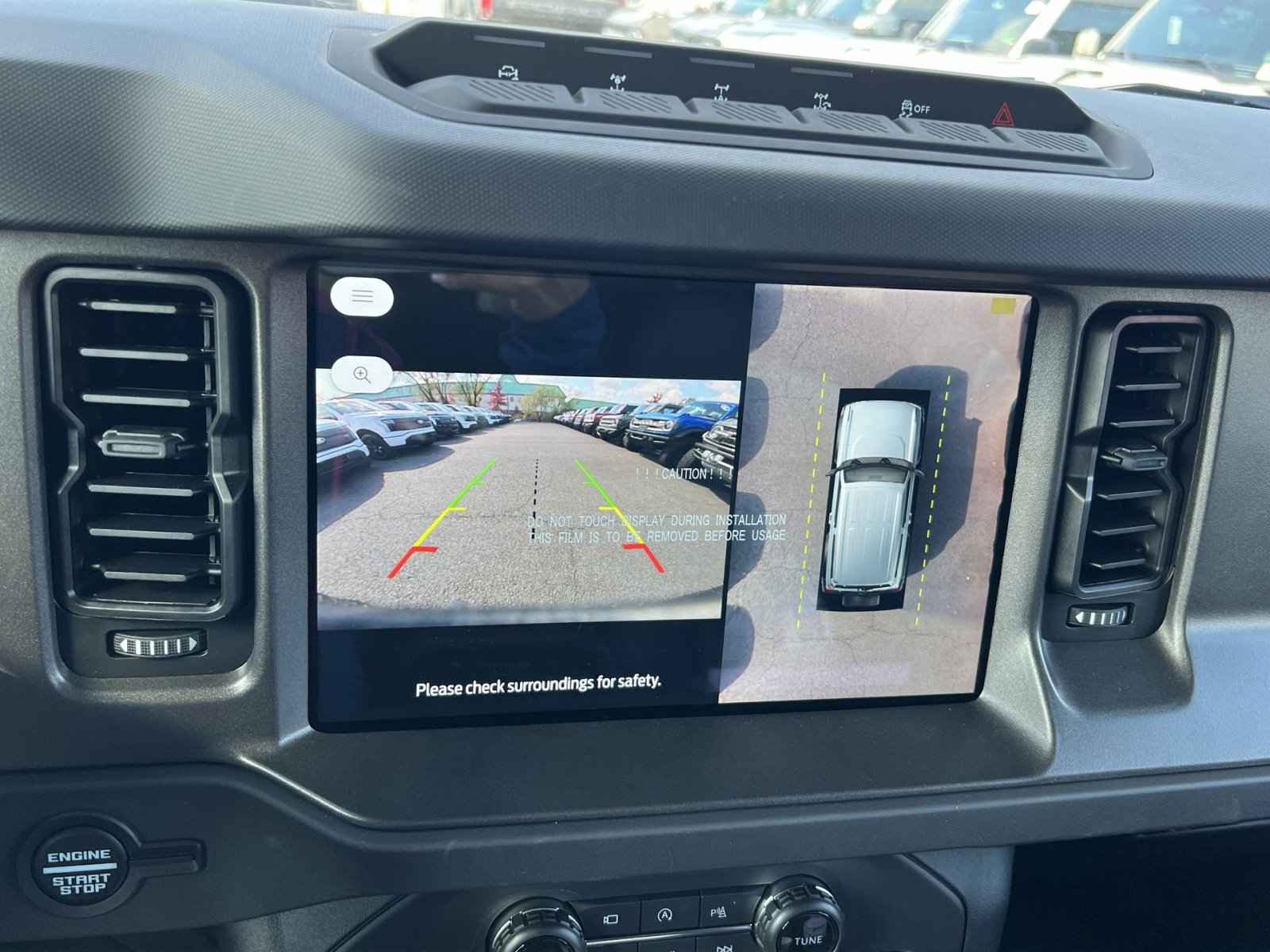 New 2025 Ford Bronco Badlands image 19