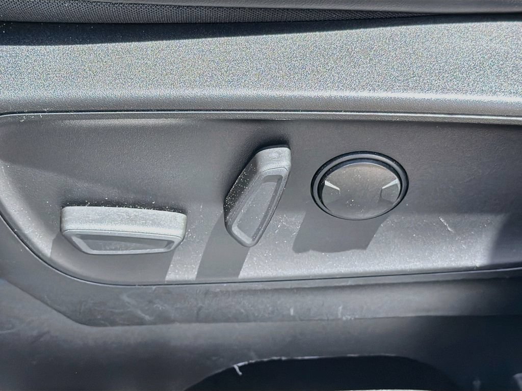Used 2023 Ford Escape ST-Line FWD image 24