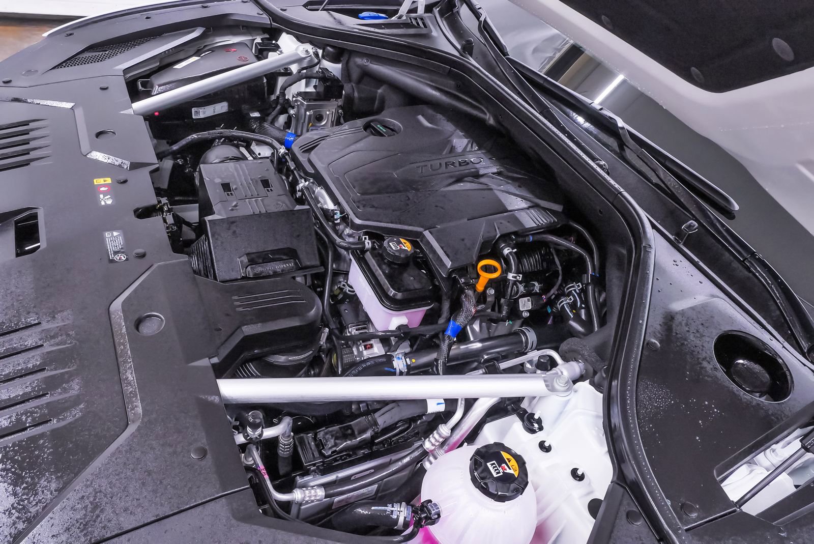 Certified 2026 Genesis GV70 2.5T Advanced image 23