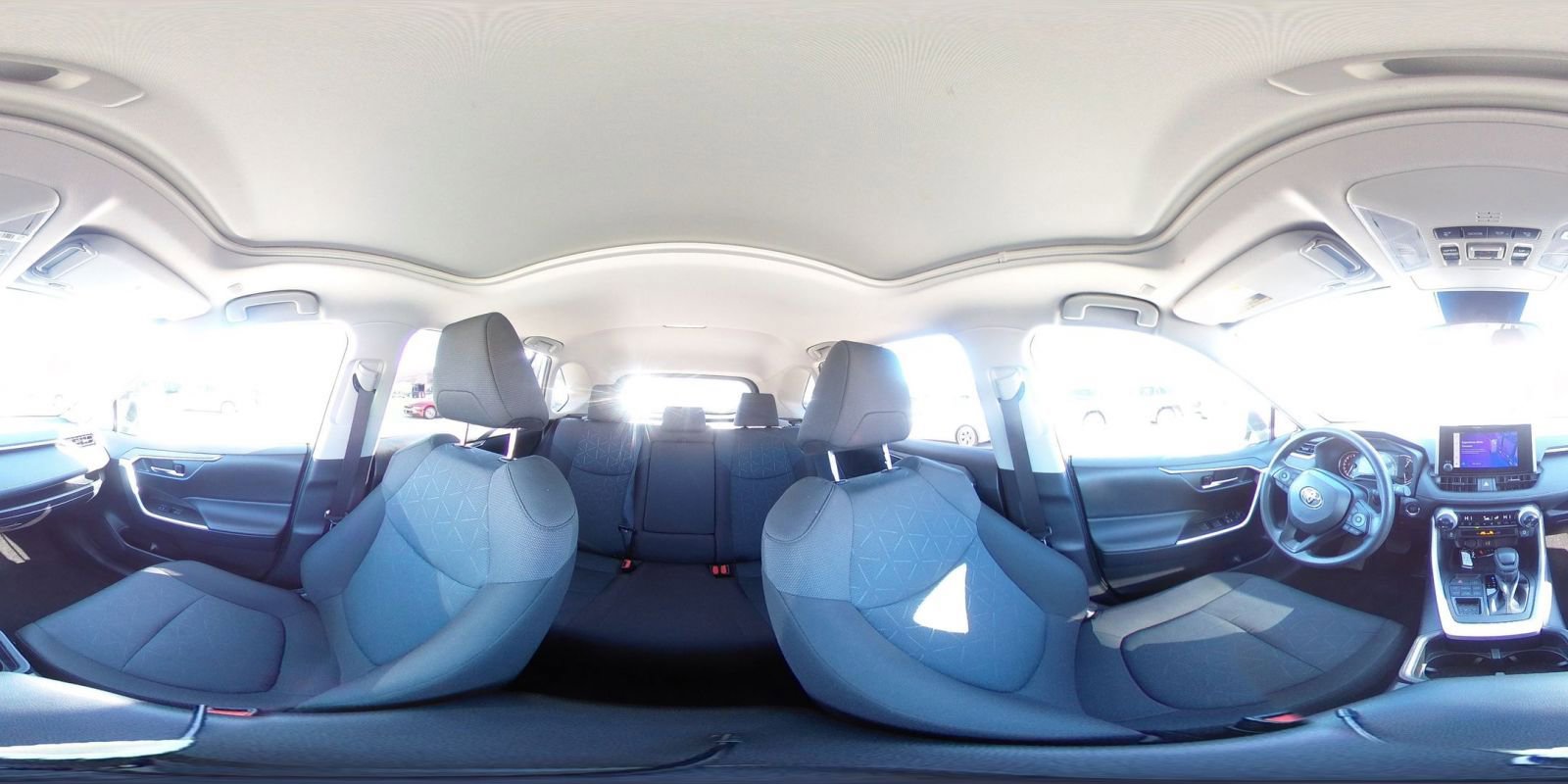 Used 2025 Toyota RAV4 XLE image 44