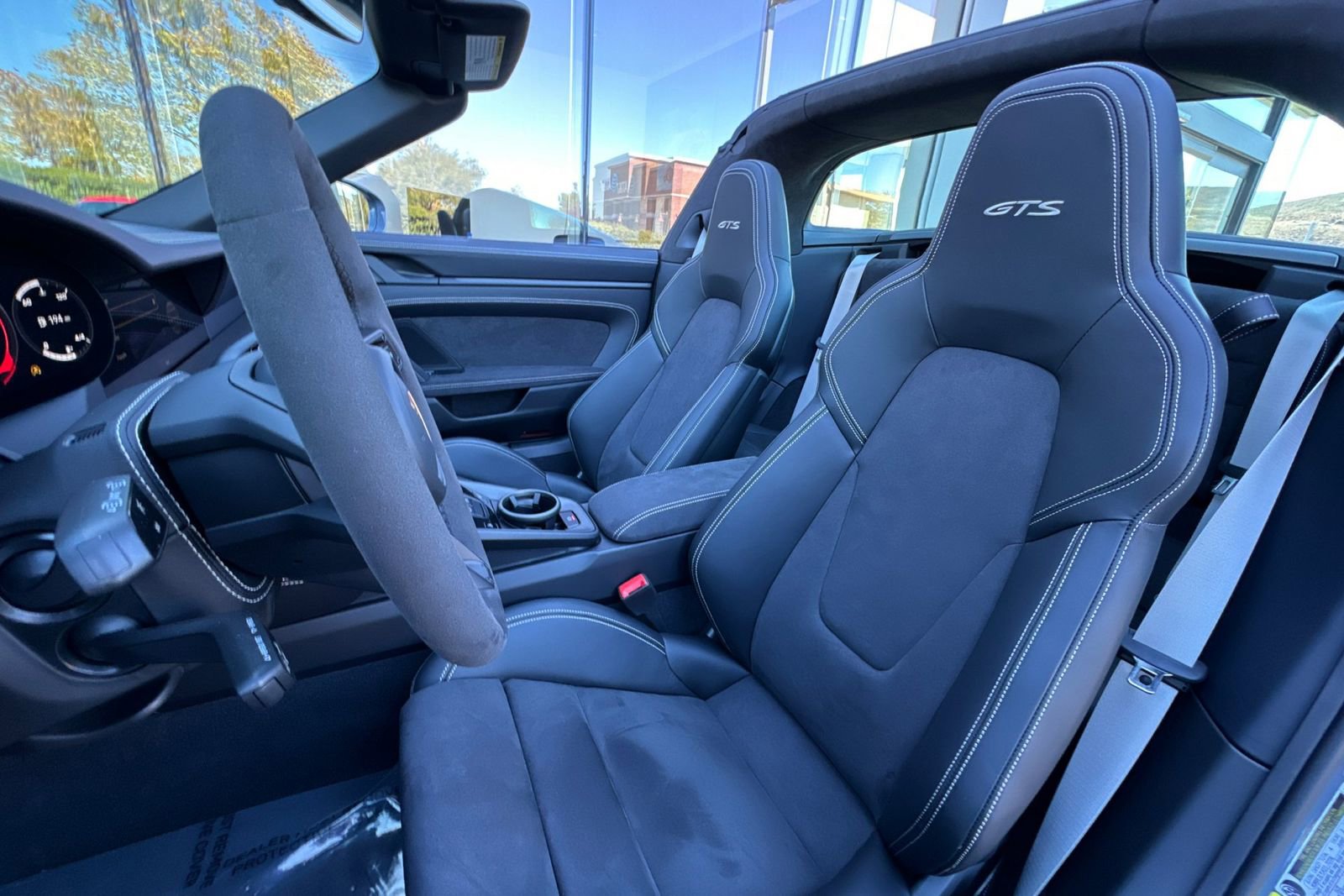 Used 2024 Porsche 911 Targa 4 GTS image 5