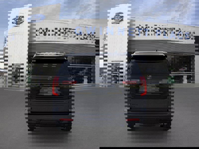 New 2026 Ford Expedition Platinum image 5