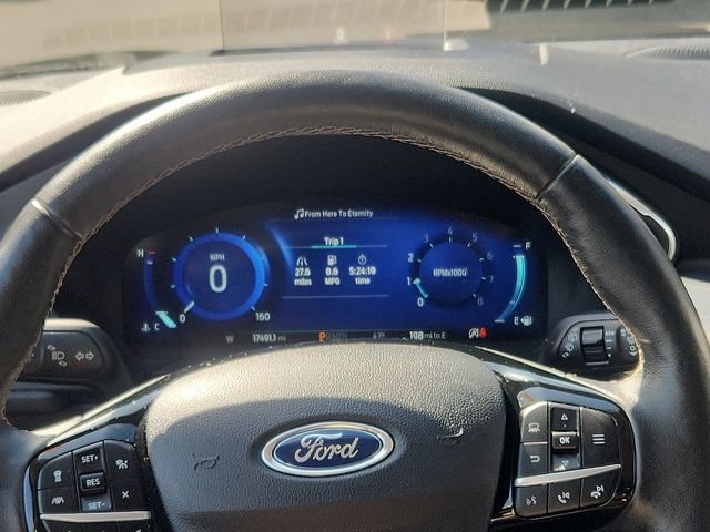 Certified 2022 Ford Escape Titanium w/ Titanium Elite Package image 13