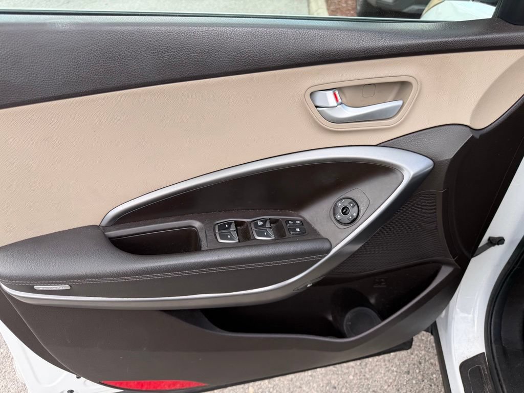 Used 2018 Hyundai Santa Fe Sport FWD image 21