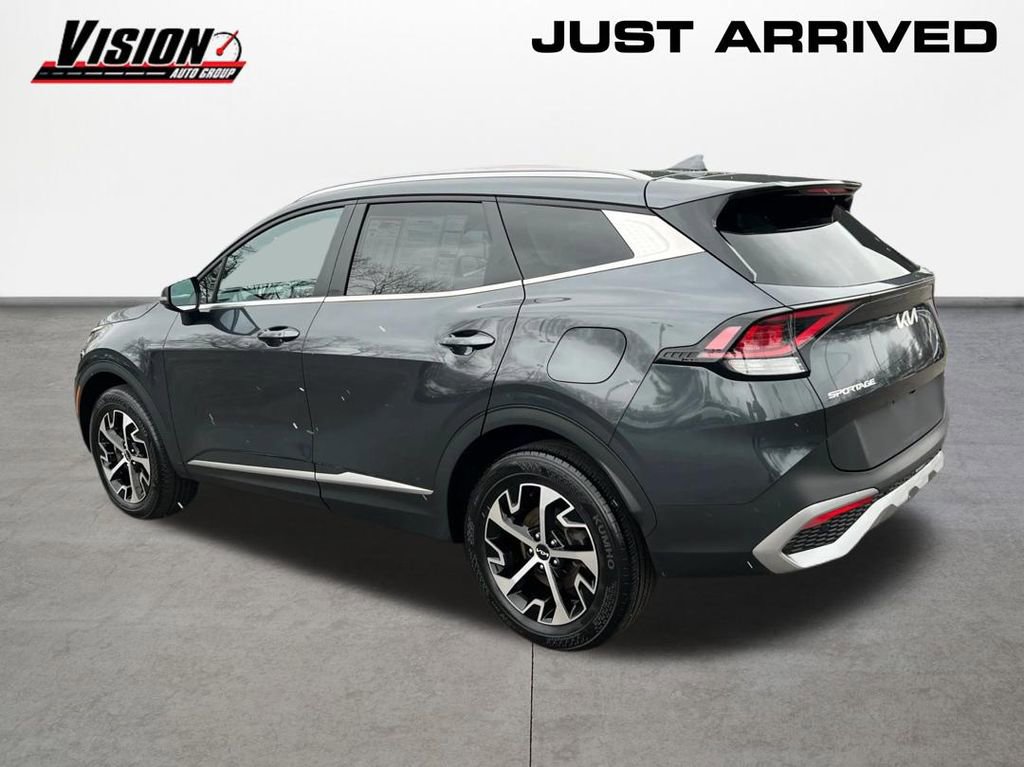 Used 2023 Kia Sportage EX image 7