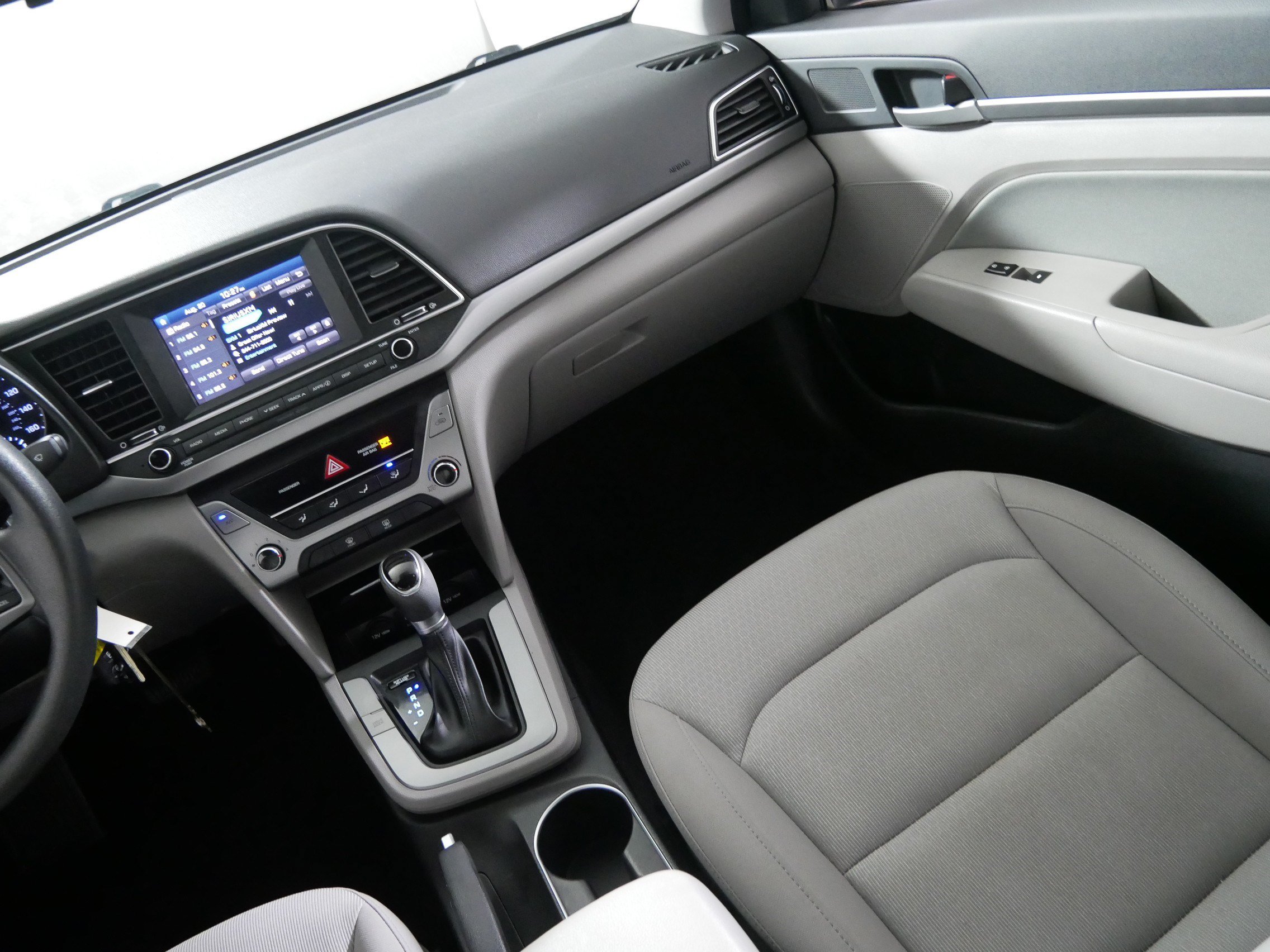 Used 2018 Hyundai Elantra SEL w/ Cargo Package FWD image 11