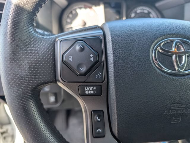 Used 2016 Toyota Tacoma TRD Sport w/ Towing Package AWD/4WD image 17