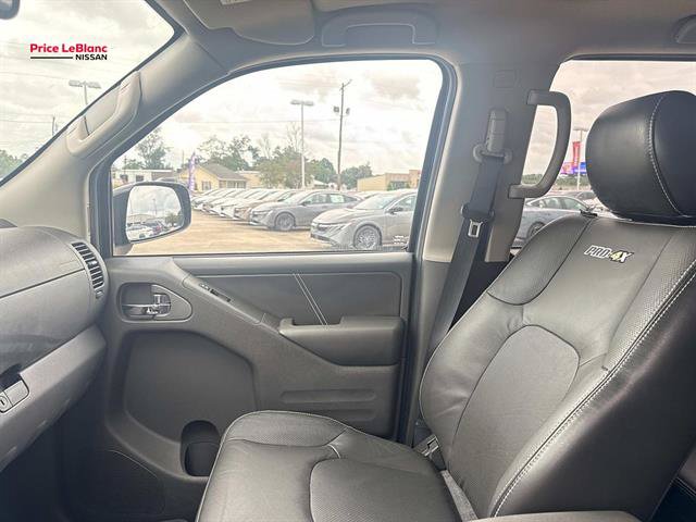 Used 2020 Nissan Frontier PRO-4X w/ Pro-4x Utility Package AWD/4WD image 15