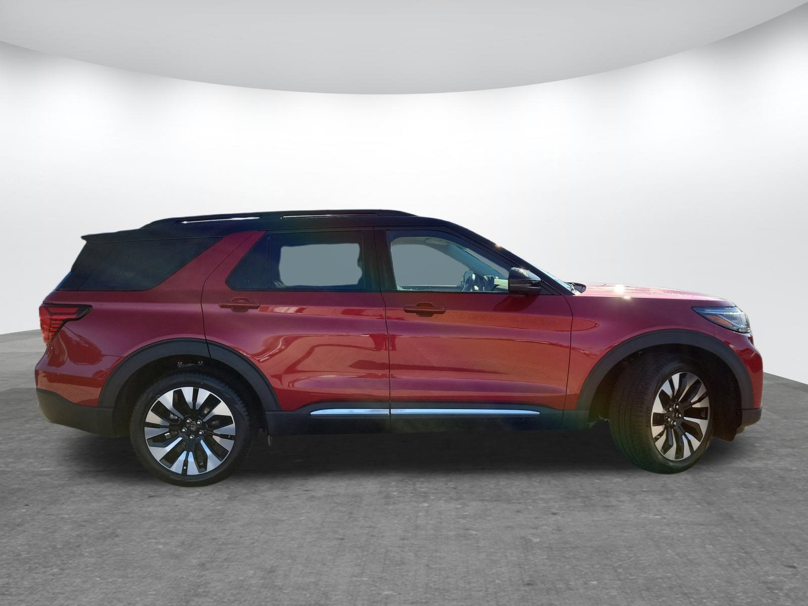 New 2026 Ford Explorer Platinum w/ LUX Leather Package image 4