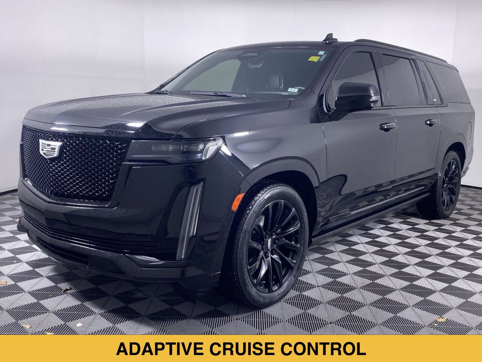 Certified 2021 Cadillac Escalade ESV Sport w/ Driver Assist Tech Package AWD/4WD image 19